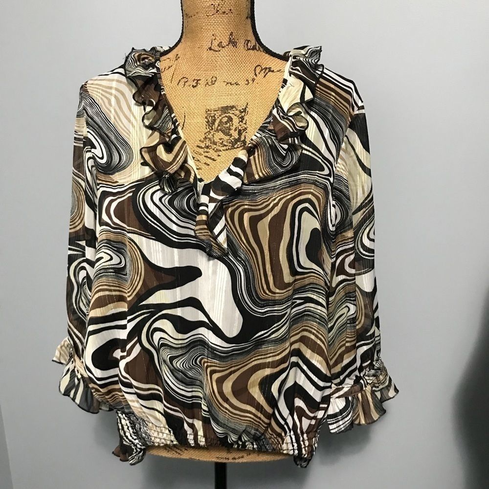 Women's Abstract Patterned Blouse - Picture 2 of 5